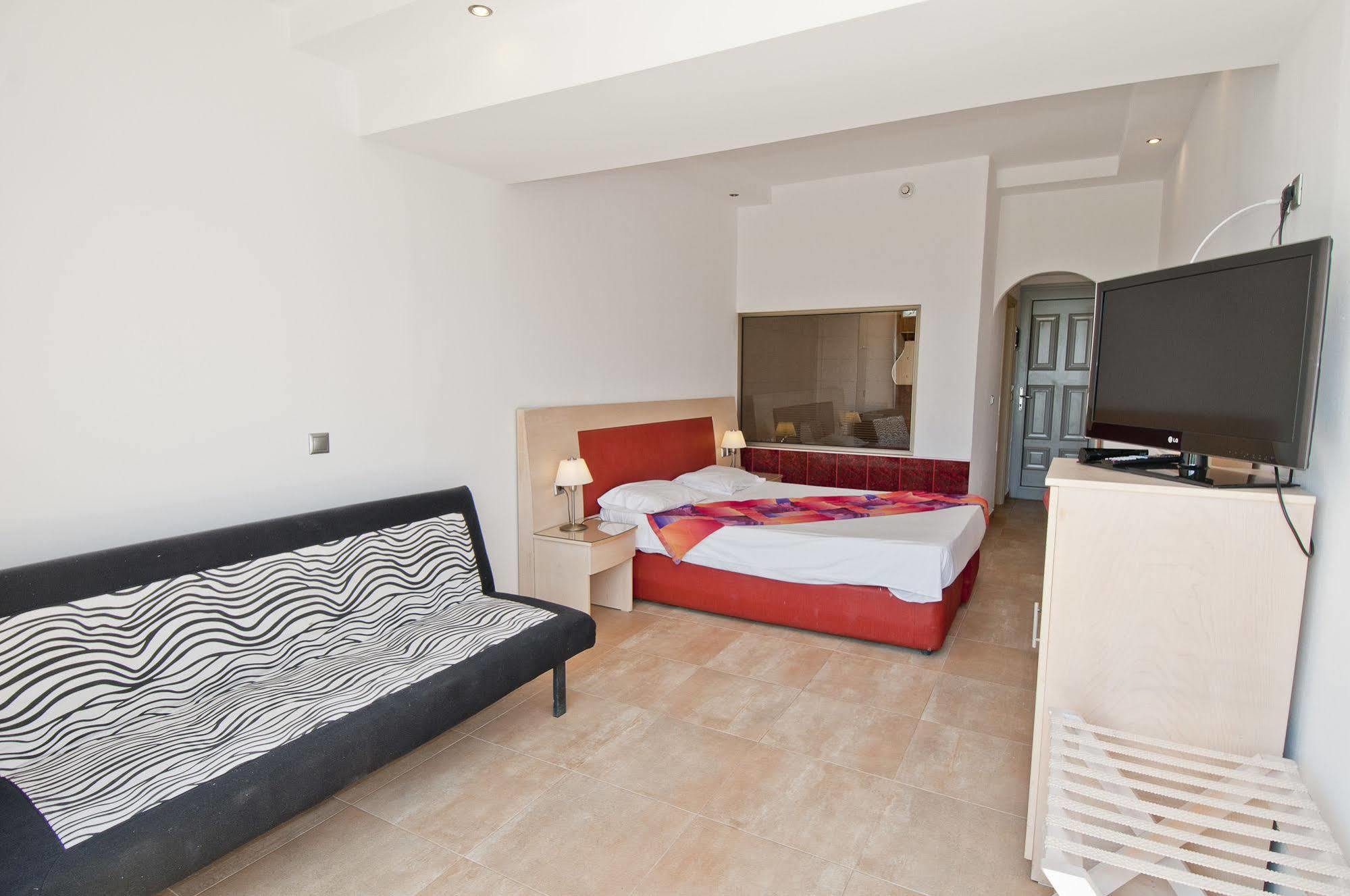 Kolymbia Bay Art Boutique Hotel - Adults Only Eksteriør bilde